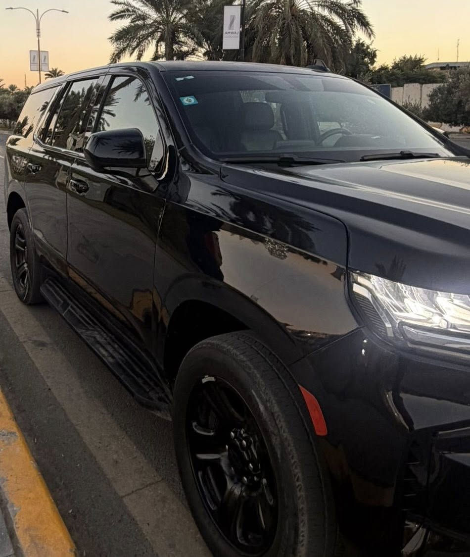 للبيع تاهو بوليسي 
موديل ٢٠٢٣
مواصفات معروفة
كشنات كهرباء منفصله 
حساس امامي خلفي 
شحن لاسلكي 
بصمه 
محرك ٥٣٠٠
ماشية ١٤ الف ميل 
رقم بغداد باسمي 
وبعد بيها موصفات 
حادث جاملغ السكن والبنيد ومباوكين و باب السكن  السياره بدون اي نقص 
السعر ٣٨٥  بيها مجال للشراي 
مكان سياره بغداد / الكرخ 
 
للتواصل ***********
