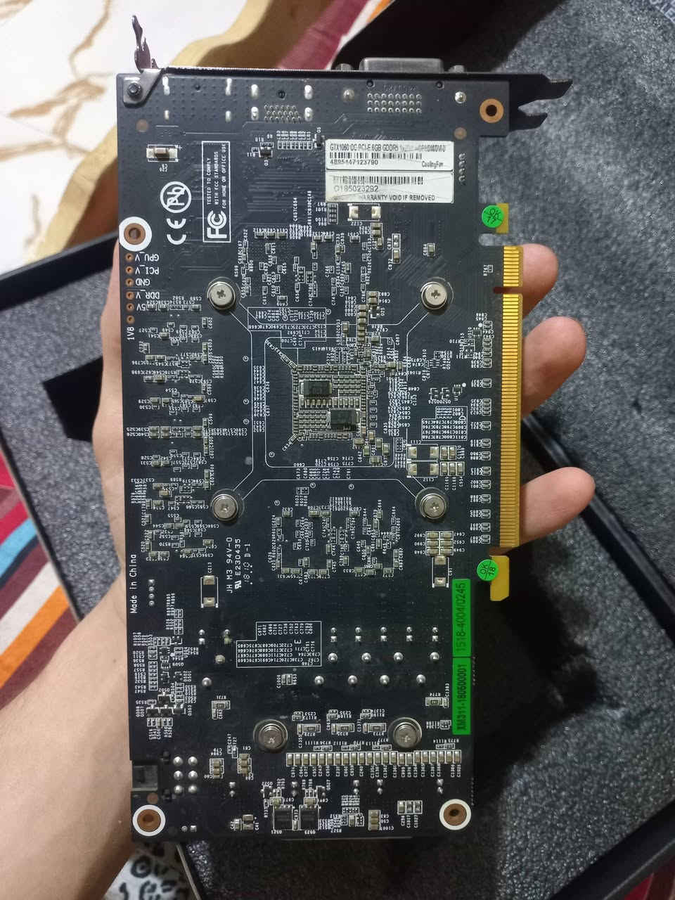 السلام عليكم 
كرت شاشة  nvidia geforce GTX 1060 6G 
معالج جيل ثامن CORE i5 8400
مذربورد Tuf H3IQM-PLUS GAMING

استعمال نظيف اخو الجديد والمعالج هو والمروحة مالتة يبقى البورد يحتاج بس رامات
مكاني بابل حلة 
اي شي تحتاج صور اضافية  راسلني سبب البيع تطوير للبيسي


**إذا كنت صاحب هذا الإعلان وتريد حذفه لأي سبب، رجاءا أرسل رسالة إلى الدعم الفني**