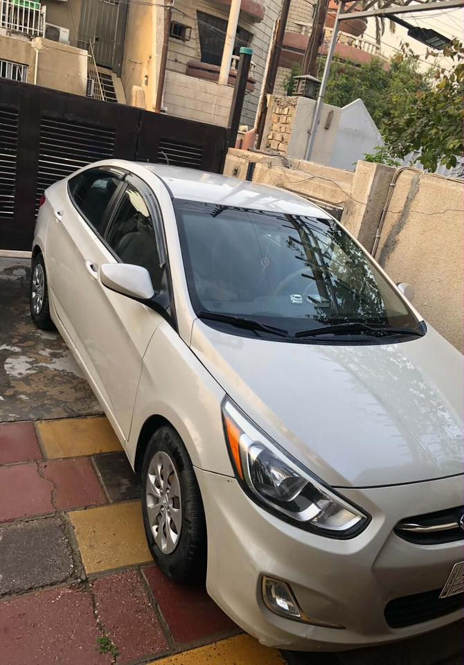أكسنت موديل 2015
الون :      Silver Pearl  مميز 
محرك ١٦٠٠  وارد امريكي
كير اوتو  ونظام ايكو اقتصادي 
تبريد ثلج 
ماشية [ ٧٩ ]  حقيقي 
شاشة اندرويد
كاميرا خلفية
حدادية جديدة 
كهربائيات كاملة بدون نقص 
رقم بغداد بأسمي تحويل مباشر 
المكان : بعقوبة 
السعر : ١١٠ $ وبيها مجال بسيط للشراي 
السيارة جاهزة و نظيفة كلشي مناقصها 

للاستفسار : ***********

