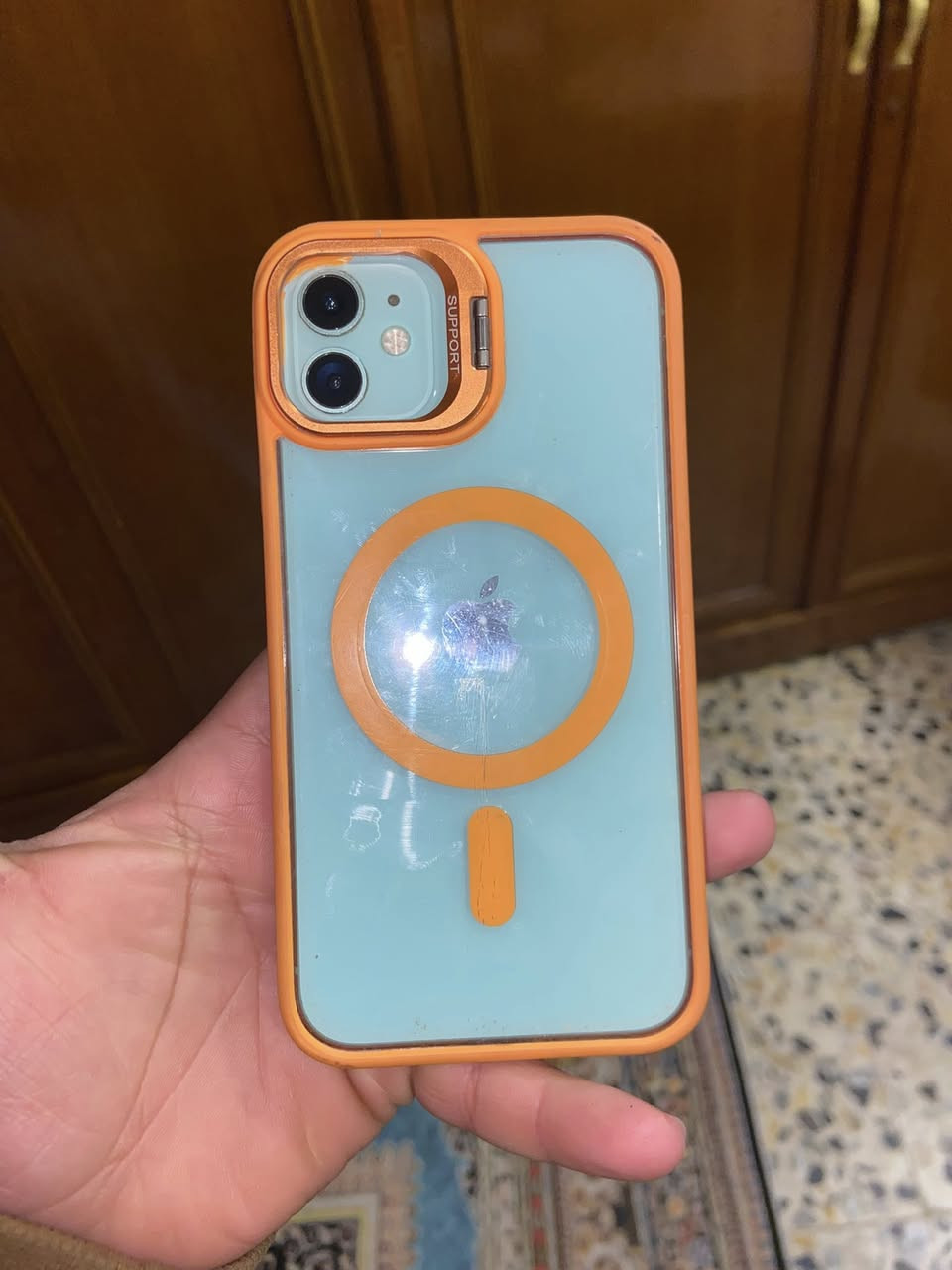 سلام عليكم آيفون ١١عادي للبيع مبدل شاشة وكالة شرط بس فيس إيدي متوقف ول بطارية ٨١ذاكرة١٢٨جهاز نظيف كلش سعر ٢٠٠وبي مجال كلش قليل مكاني حي اور ***********
