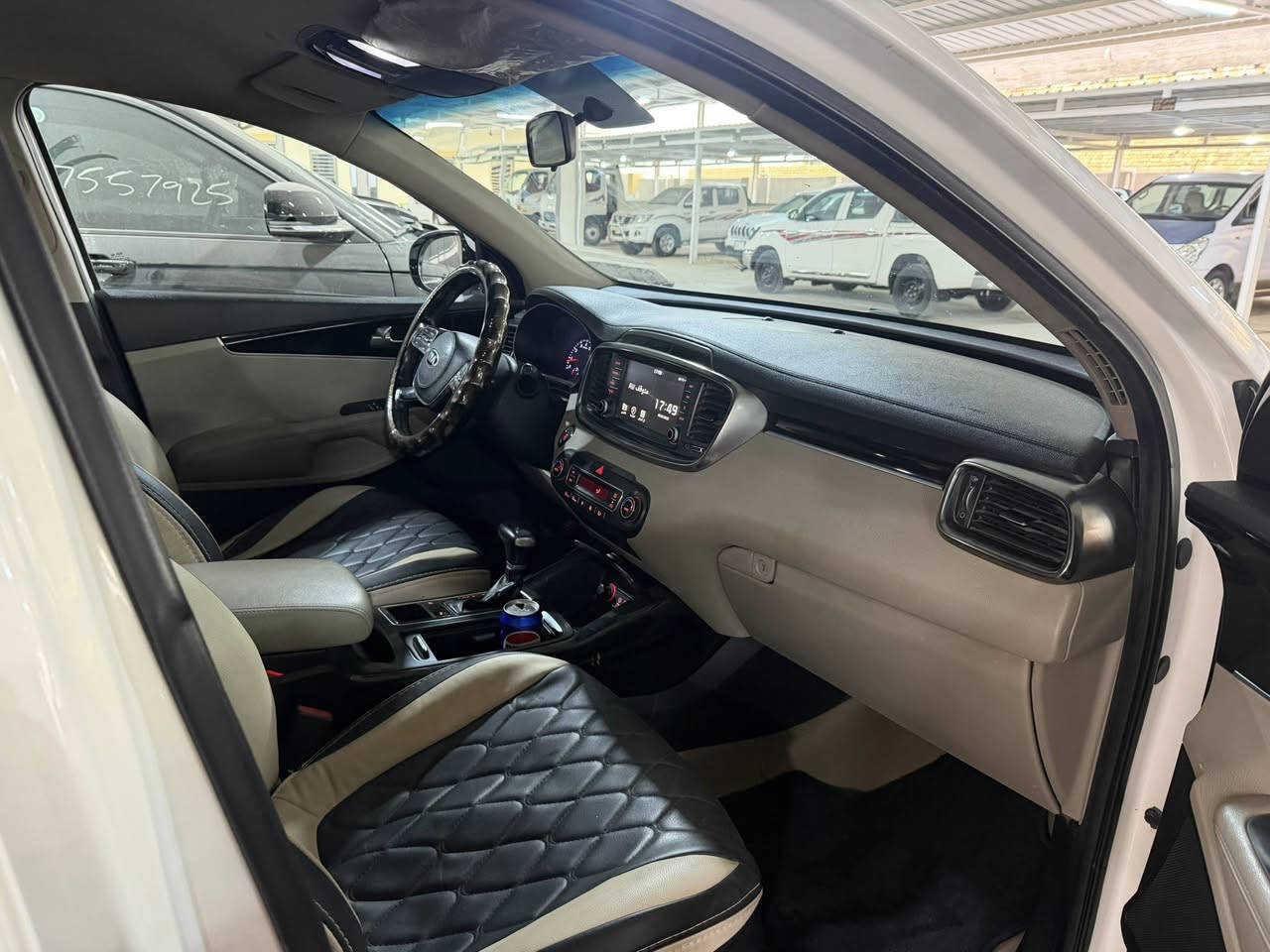 سورنتو 2019 خليجي مواصفات 20 گير8نمربيها بنيد مبدل اصلي بدون دواخل بنيدها القديم موجود بي طخه بسيطه سونارها موجود بيها باردات مامبينات السعر210$قفل قفل رقم السياره واسط شرط التحويل العنوان ذي قار قلعه سكر المعارض***********
