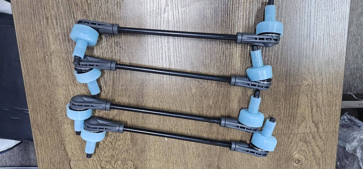 متوفر اغراض تراكس 24و25 
راديتر ماء 
راديتر تيربو 
راديتر تبريد 
مروحة كامله


**إذا كنت صاحب هذا الإعلان وتريد حذفه لأي سبب، رجاءا أرسل رسالة إلى الدعم الفني**