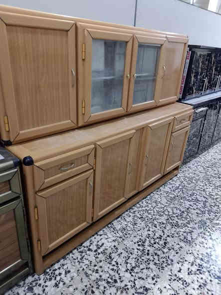 توفر كاونترات مستعمله وجدا نضيفه  العنوان صويره شارع العام مقابيل شارع حكمت بجهت حي العمال للتواصل ***********
