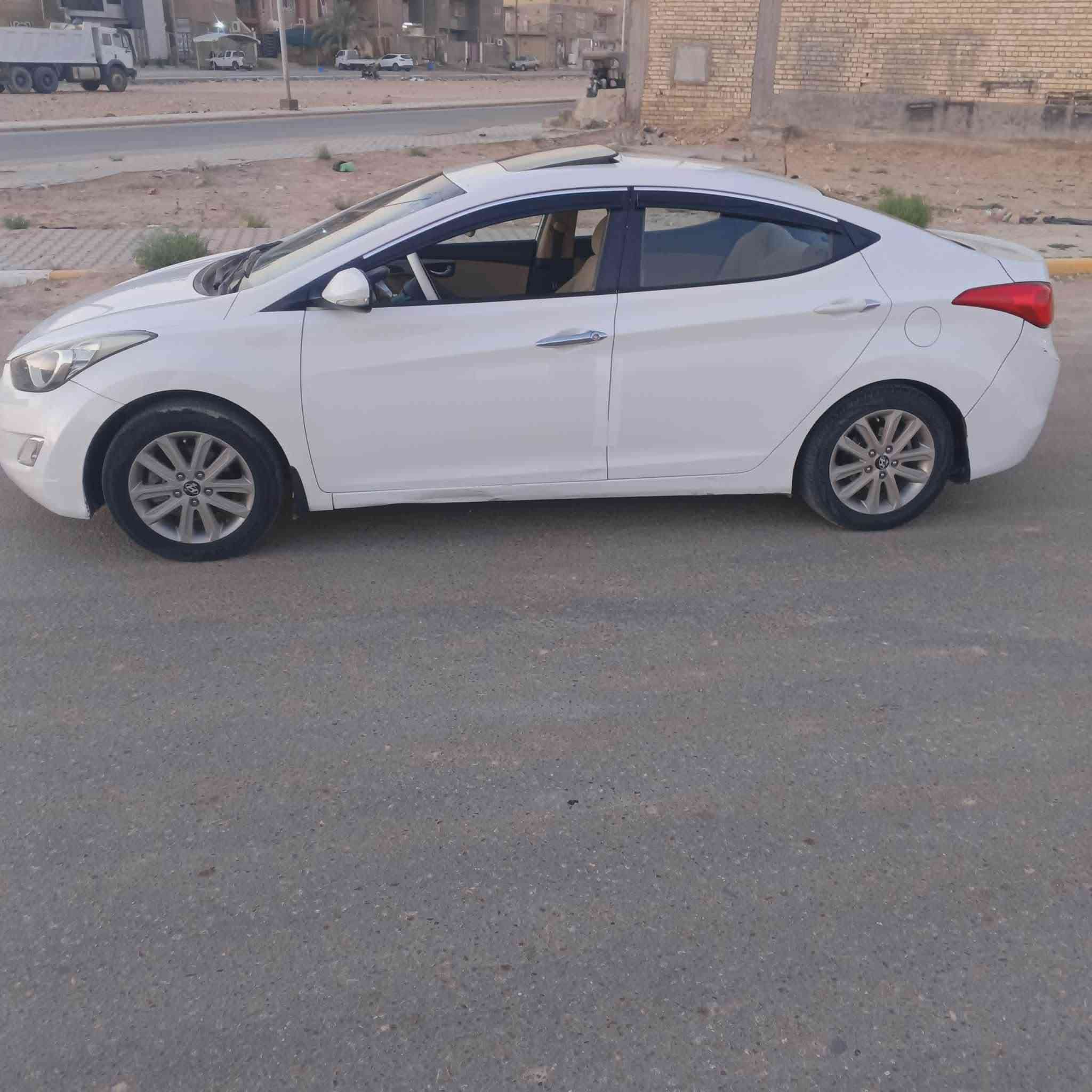 للبيع او مراوس بتكسي مديل 14فول عدى البصمه اربيل نكليزي جاهزه من كل شي خليجي 1800دوش مكفوله عدى جاملغ مبدل بدون ضرر داخلي 110وبيع مجال بصيط عنواني نجف ***********
