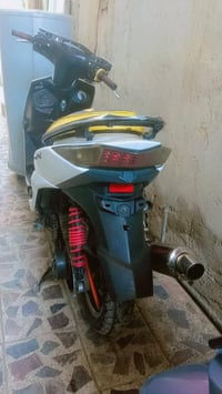 دراجه سكنس لد البيع السعر ،500 مكينه تخبل كهربائيات كلها شغاله بس غسلت...