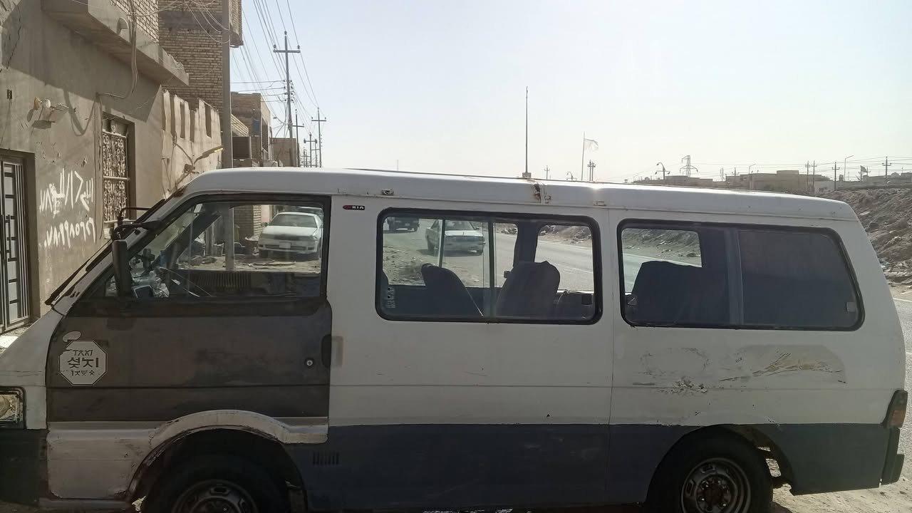 السلام عليكم كيه بستا للبيع
مكينه وكير شرط سياره جاهزه كبل للشارع 
السعر 27وبيها مجال قليل 
شرط المداور رقم بغداد الماني 
رقم الهاتف ***********
