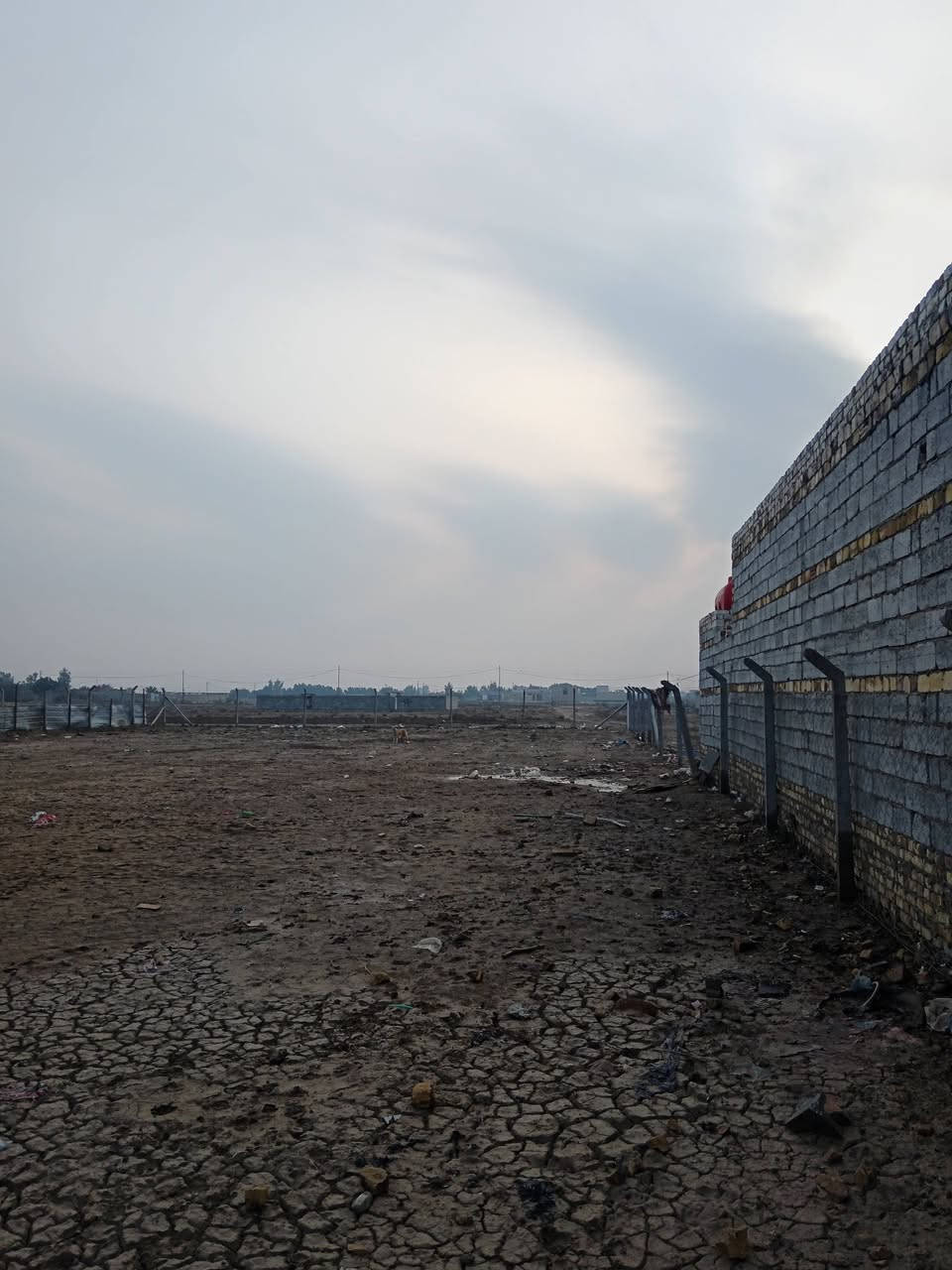 نص دونم واجهة 25 ونزال 50 بأسمنة مداور ثاني يوم شارع 60 يبعد عن الشارع 250 متر موقع ممتاز خدمات موجودة السعر 25

للاستفسار *********** واتساب
