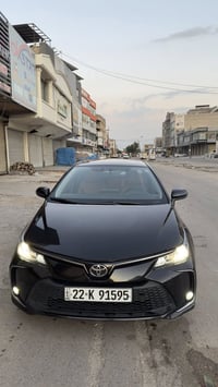 كورولا اسود للبيع  السيارة جديدة ونظيفه ودواخلها جدد سبيرها موجود عدته...