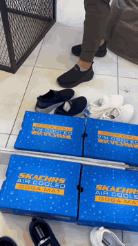 🔥 حذاء سكتشرز… الراحة اللي ما تنوصف! 🔥

خفّة ريشة… وراحة طبية من أول خطوة.
متوفر بقياسات 40-41-42-43-44-45

خدمة التوصيل داخل بغداد 4,000
ولكافة المحافظات 5,000 فقط
🛑للطلب راسلونا عالخاص او من خلال رقم الواتساب👇🏻
  ☎️ ***********
