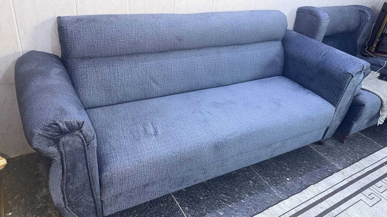 تخم عشر مقاعد نظيف كلش ٣٥٠


**إذا كنت صاحب هذا الإعلان وتريد حذفه لأي سبب، رجاءا أرسل رسالة إلى الدعم الفني**