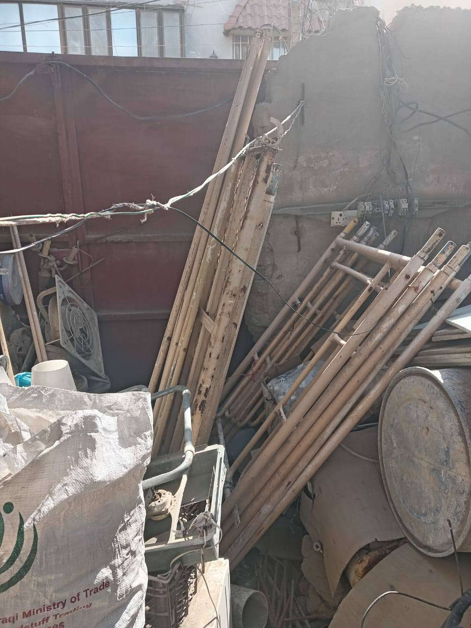 متوفر مع براميل نفط وعربانه


**إذا كنت صاحب هذا الإعلان وتريد حذفه لأي سبب، رجاءا أرسل رسالة إلى الدعم الفني**