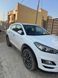 توكسن 2020 فول ماعده البنورمه السياره بيها صبغ حزام بدون داخل شرط  مكي...