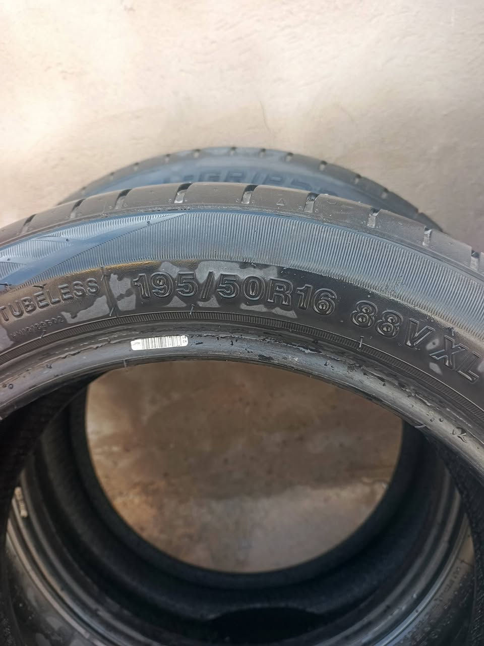 سلام عليكم 
زوج تاير نظيف بدون بنجر او فتيله صنع 12،24حجم 192/50/16.. سعر 35الف ،، النجف الأشرف


**إذا كنت صاحب هذا الإعلان وتريد حذفه لأي سبب، رجاءا أرسل رسالة إلى الدعم الفني**