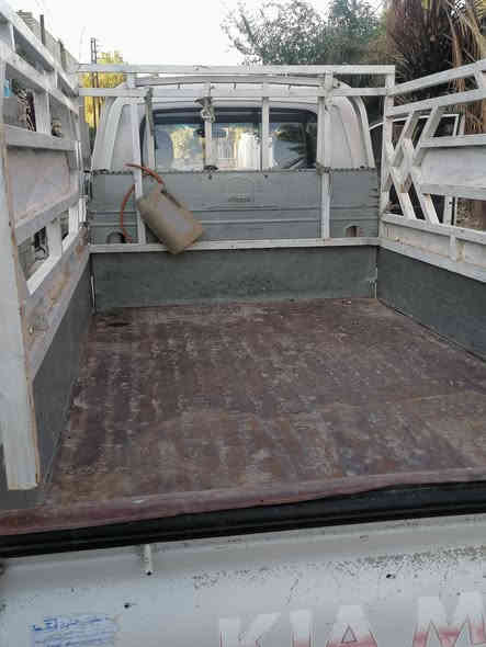 سياره كيه حمل للبيع موديل 2015 رقم بغداد  انكليزي سنويه 2027 مشروع وطني داخلة هزه  محرك كير شاصي تخم تايرات سياره حلوة تخدم جناي شرط كبل لشارع مكان بغداد ابو غريب حي الشهداء السعر 118 وبيها مجال للشراي. الاتصال على الرقم *********** و *********** رقم الكورك بي وات ساب
