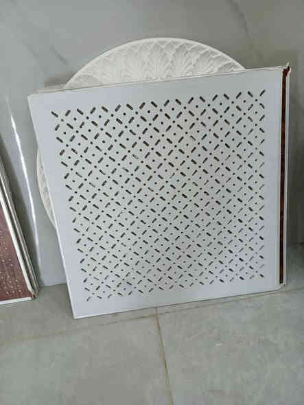 على بركة الله تم وصول سقوف ثانوية بألوان مختلفة🤩 ديكورات اسطنبول العنوان الرفاعي شارع الإطفاء مقابل🏛️  مدرسه الأوائل... رقم الهاتف🤩 ***********************📞
