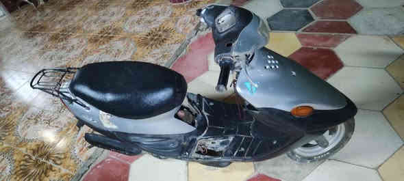 دراجه يابانيه للبيع او المراوس 
الدراجه طافيه والسبب كابريتر
 المكان الخالص
 السعر  ٢٠٠ وبيها مجال للاستفسار الاتصال على الرقم ***********
