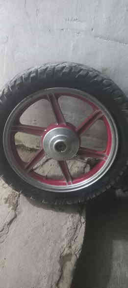 اسلام عليكم محرك ديوان مديل ٢٢ شغال عل فحص ب ١٢٠ الف وبي مجال وسبير صقر جوب ب ١٥ غفل بغداد المعامل البستان ***********
