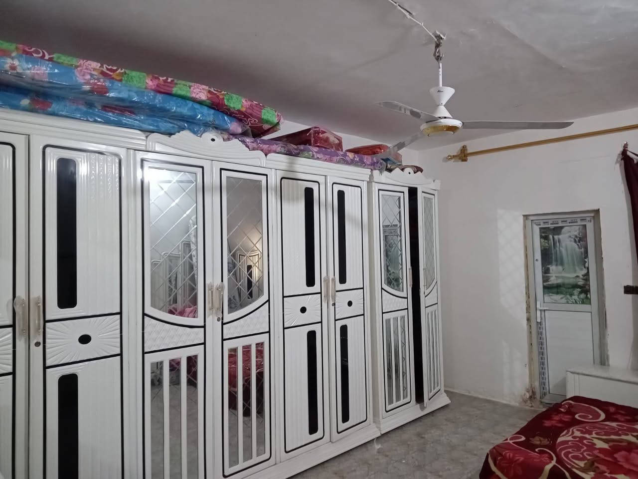 بيت اربع غرف وصاله مطبخ ستقبال مساحه 1500عقد 35الكوت السفيه ***********
