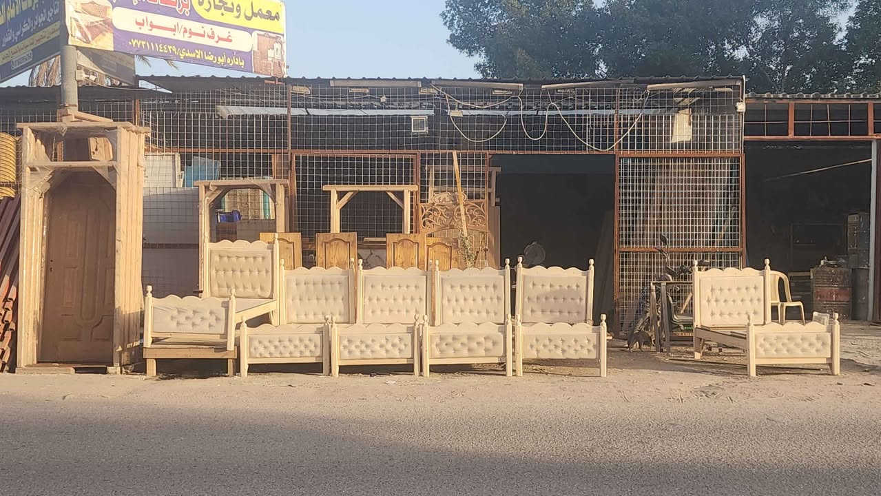 جربايه نفر تزكام درجه اولى 
خشب روسي 
بلاويد ١٥ ملم 
*********** النجف, العراق
