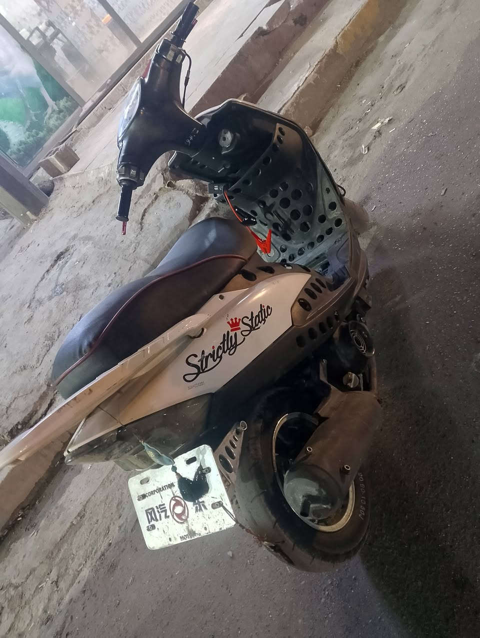 السلام عليكم
ماكس عدلة ٥٥ للبيع 
مكاني بغداد الحرية 
اي استفسار واتساب ***********
التزويد مثل ما موضح بالصورة
