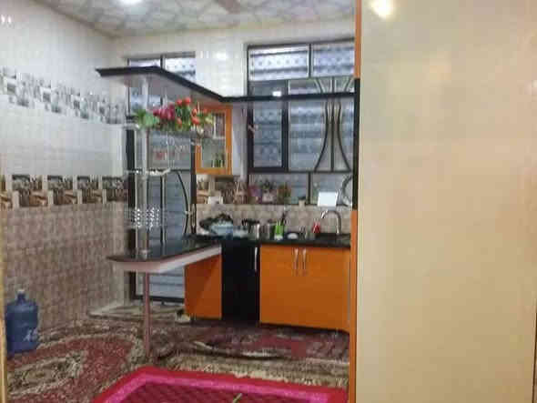 عقار موقع ممتاز في التاجية!!! 
مساحة 200 متر
 تصميم معماري مبتكر ومميز.
 الطابق الأول:
 استقبال فاخر ومطبخ مجهز وكلدور وغرفة نوم ومجمع صحيات. 
الطابق الثاني: 
3 غرف نوم فسيحة ومجمع صحيات وكلدور. بناء درجة أولى كامل. للتواصل: *********** ، ***********. 🏠💰📈💸
