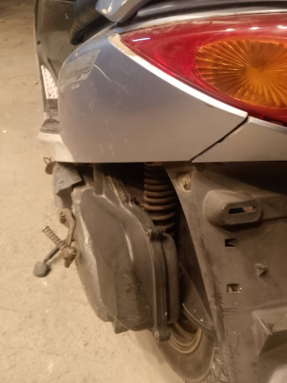 سلام عليكم درجه بريز كفرات صلي مختم ختم واحد كل شغال سلف هندر مكينه شالع معدال  كهربيات شغال وراق كامل مكاني بغداد الشعله سعر ٤٥٠الف ***********
