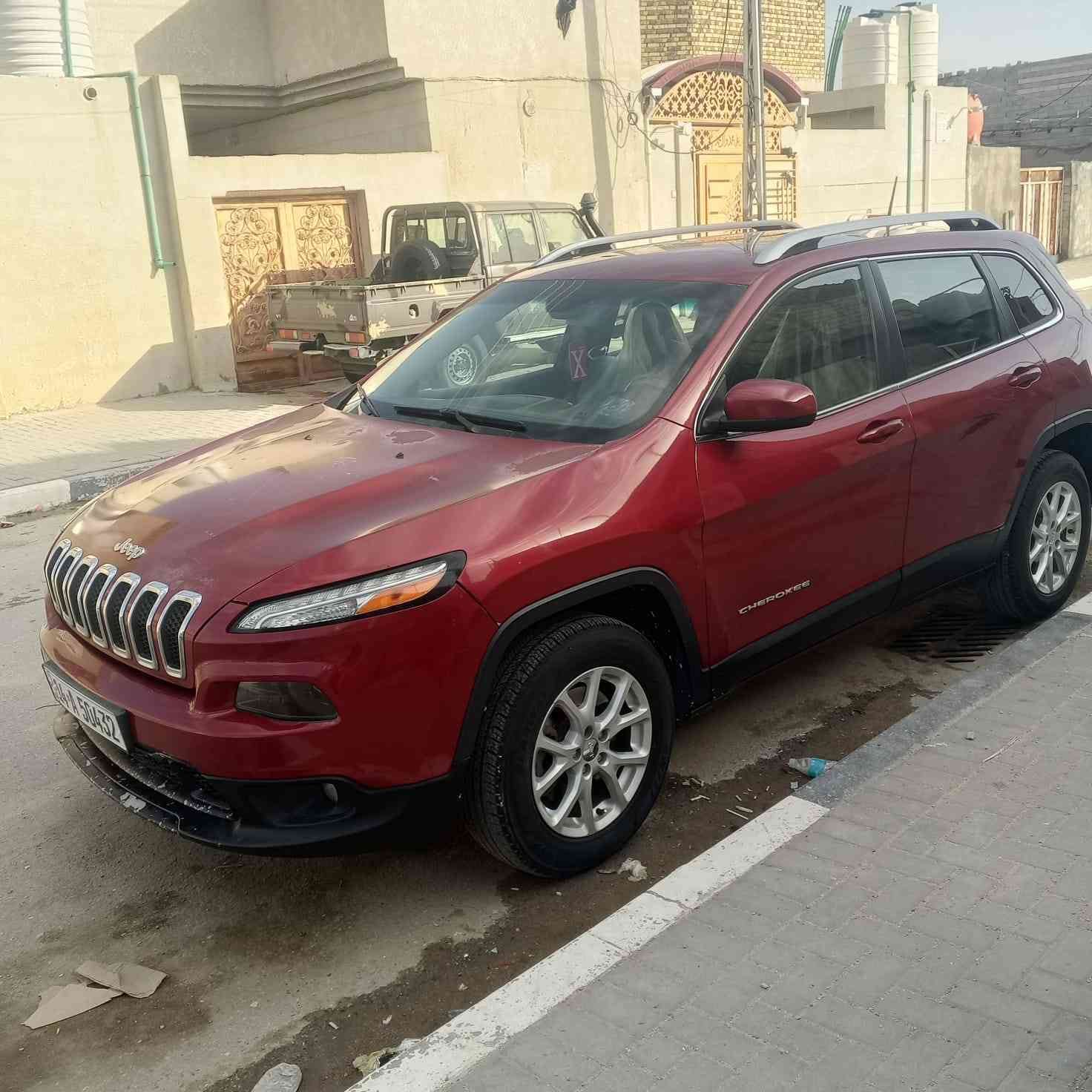 سلام عليكم سياره جيب مديل 2017
وارد أمريكي ضربه بنيد وجاملغ بس مو قويه سنويه مامنتهيه راعيهه موجود تبريد كير محرك نعمه السعر 110 وبيهه مجال عنواني الزبير
الرقم ***********
