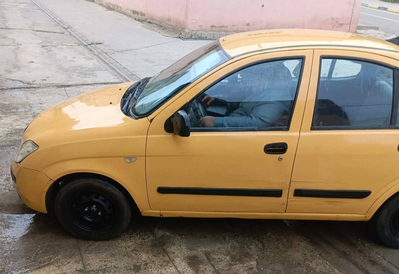 طيبه 2015 مصبوغه عام جاملغات الوره فقت بيها معجون محرك كير شرط وتبرير شغال الشرعي موجود بلموصل بيها وكاله عامه اتريد وكاله من الوكيل اتريد تحويل من الشرعي بيها كابون بس كابون الورقي ضايع أسجل على حديث بيها تواصل على الرقم *********** ابيع نقد فقط
