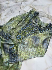 مخور • جديد • ملابس