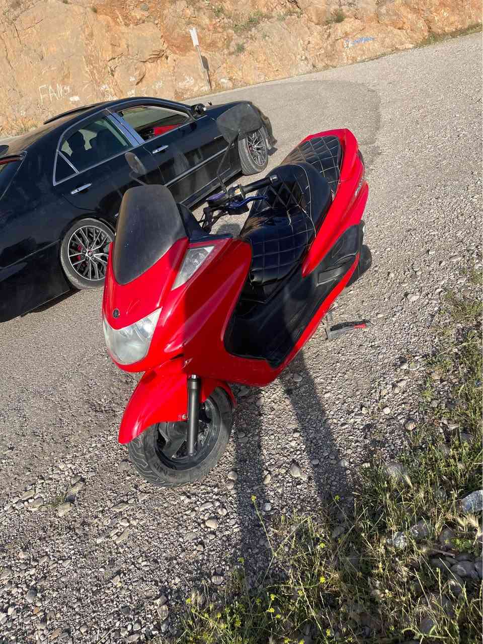 ماجستا ٢٥٠ خاوێن کەڤەری تازە گۆڕدراوە هەموو شتێکی بەشەرت تەنها کەمێک دووکەڵی هەیە ماڵی دۆستە نرخی ٧٥٠ هەزارە قوفڵیەتی پارەی ماتۆڕێکی بچوکە شوێن ڕانیە ژمارە مۆبایل *********** رانية, السليمانية
