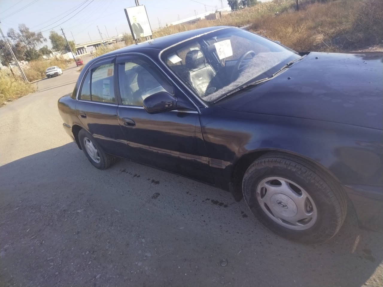 السلام عليكم سوناتا تو موديل 1995
رقم بغداد انكليزي مكفولة
من كير محرك صدر تخم تاير كهربائيات
كلهة شغالة شرط التحويل مصبوغة جمالية 
السعر45 وبيها مجال الاستفسار
***********
***********
