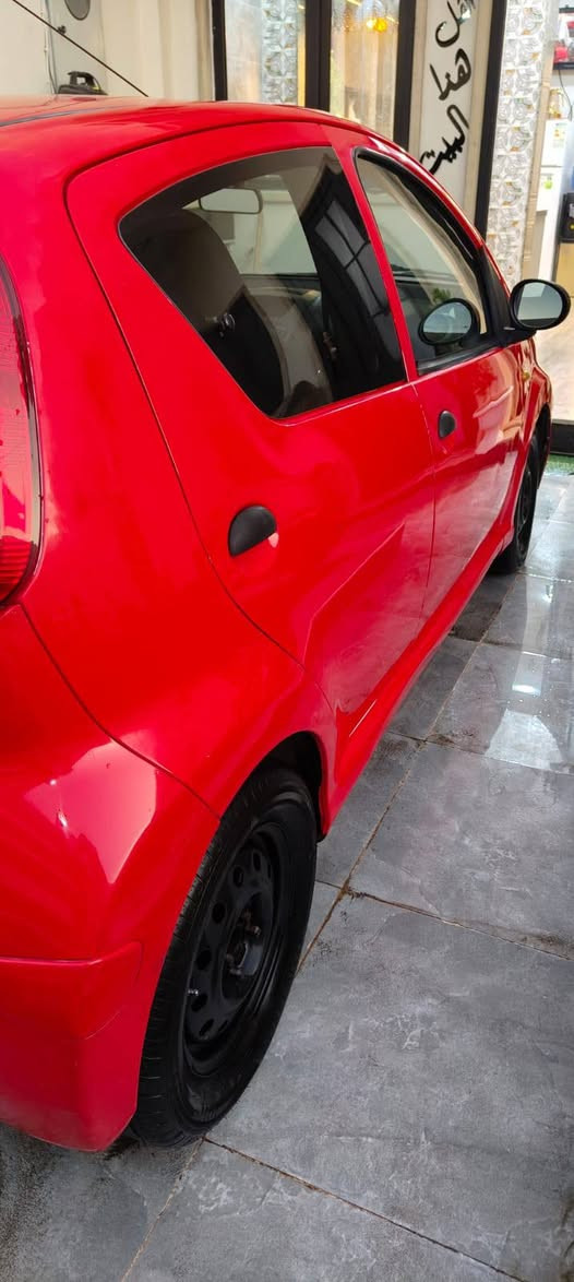 السلام عليكم 
ByD F0 2012
بدون صبغ 
كير شرط محرك شرط 
السعر 38 وبيها مجال بسيط 
***********
مكان موصل
