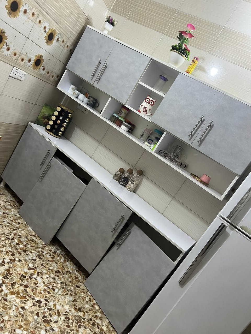 للبيع
مجمده  الحجم الوسط استعمال حيل قليل فول نظافه سعر 250

كاونتر نظيف 3 قطع  ب150 الف وهاي البيبان الاثنين عوزهن بس 
نرمادات كولشي مابيهن 

مكيف شغال وفول تبريد نظيف مداخل تصليح ويا القفص مالته ب 125

ميز خشب تزكام الثكيل الاصلي ب100

مكاني كربلاء شارع المدرسي


**إذا كنت صاحب هذا الإعلان وتريد حذفه لأي سبب، رجاءا أرسل رسالة إلى الدعم الفني**