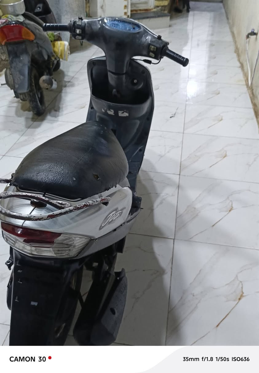 للبيع منغولي
سلام عليكم ماكس منغولي للبيع دراجه كلجات جدد توني شادهن تايرات نضاف شلعه ومعدل فول سلف هندر ناعمه مكاني ميسان حي المعلمين رجأن المو شراي لا يتصل سعرهة 600وببيهة مجال  ***********
