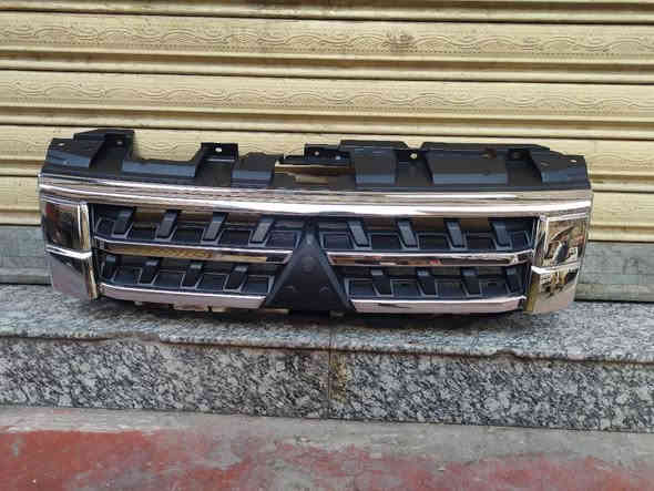 السلام عليكم
يتوفر

قطع غيار باجيرو 2000-2018 

فول لايتات 
جامة لايت 
بك لايتات 
جامة بك لايت 
شباك اعلى
اشارة مراية جانبية 
ماسكة دعامية امامية 
بروجكتر تخم
كفر بروجكتر 
دبة راديتر 
ايرفلو 
داينمو 
بور ستيرن 
واتر بم 
ولف حماوة
تجفيت محرك
دبلات امامية + خلفية
فلنجات امامية + خلفية 
حدادية امامية + خلفية

يوجد توصيل جميع محافظات ( توصيل خلال 24 ساعة ) 
للاستفسار التواصل واتساب + تلي كرام
***********

العنوان السنك مجمع مينا القيصرية الثانية 
#شركة_المهندس
