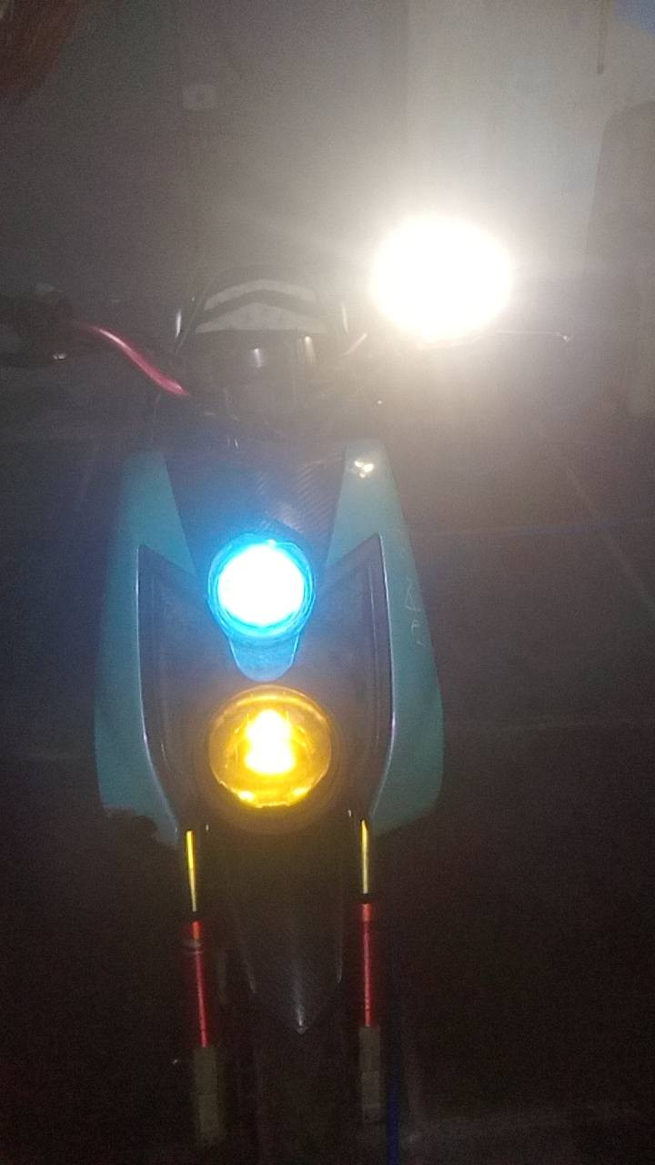 سلام عليكم سكنس جبلي دراجه شلعه ومعدل خير من الله   مكينه برغي مامفتوح بيه كزوز رياضي دبلات خلفيه رياضي سعر مليون و100 مكان بصره ***********
