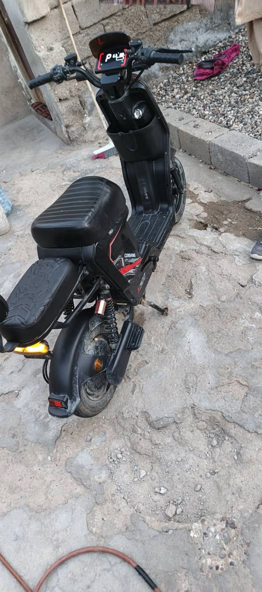 دراجه X900 مضيفه بطاريات جدد كهرباىيات كلها شغاله تايرات جدد ..بصره جزيره.. سعر 350 وبها مجال ***********

