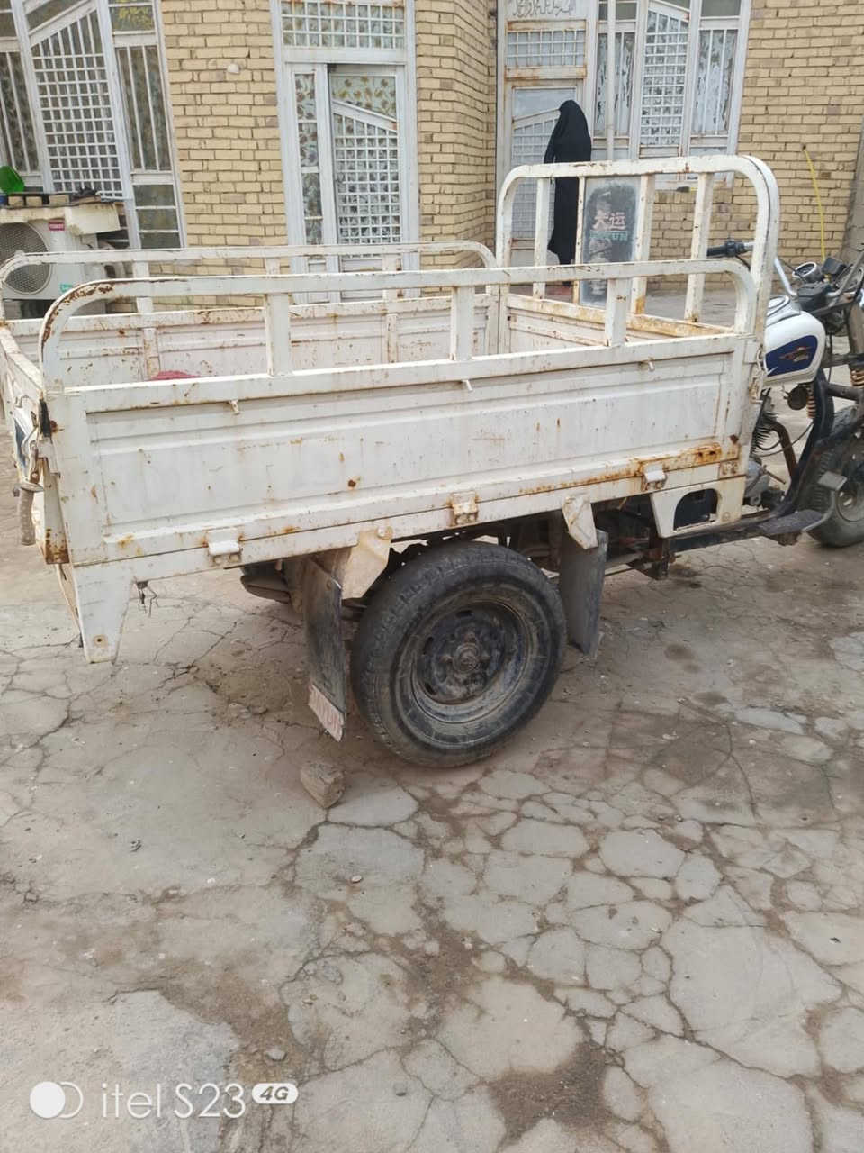 سلام عليكم ستوته للبيع  بدون اوراق السعر600 وبيه مجال لاتصال على رقم  ***********( ملاحضه مكلف بنشر)
