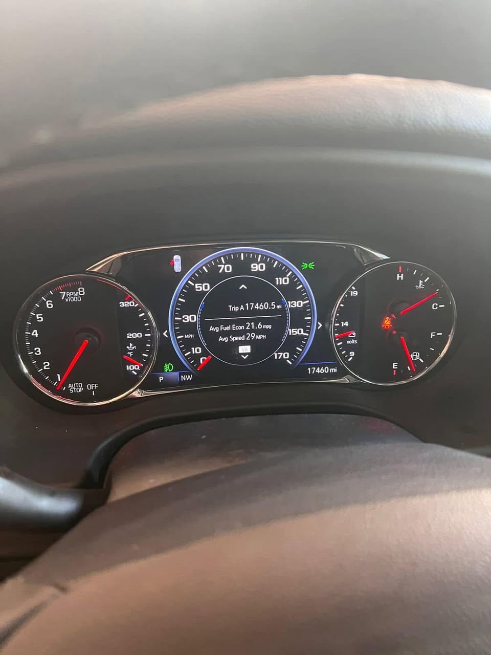 سلام عليكم اكاديا مديل 2023سياره فول مواصفات ماعده الفتحه محرك6سلندر
1_7راكب تدفه تبريد كشنات خلفيه واماميه 2_كامرات360درجه
 3_جنطه كهربائيه شفط
 4_شاشه كار بلي
5-بصمه اربع ابواب 
6_تشغيل عن بعد
7_عداد على الجامه الاماميه
8_تحكم استيرن
9_كشنات كهربائيه 
بعد تعرفون مواصفات الاكاديه سياره جديده ماشيه 17الف بدون رقم السعر290وبيها مجال التواصل على الرقم***********
