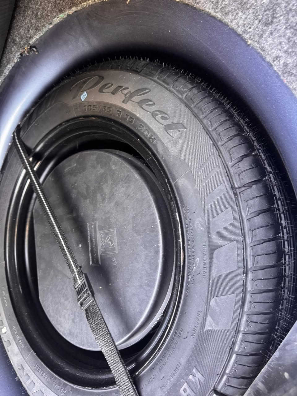 السلام عليكم
للبيع بيجو بابل 2025 رقم بغداد انكليزي مدوشمة عاام بأسمي تحويل ثاني يوم السيارة كفالة عامة على وضع الشركة ماشية 14 الف فقط  مواصفاتها  4 جام كهرباء ABS ابريك و 4 دسك ودبل ايرباك وشاشة أعطال وكاميرا ومري شفط السعر 88 $ وبي مجال بسيط مكان السيارة بغداد للاستسفار الاتصال على الرقم  ***********
