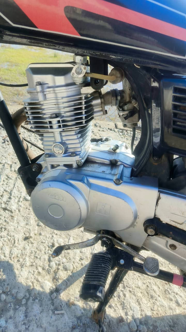 سلام عليكم شباب دراجه البيع مستعجل علا بيعته سعر خاص
***********
