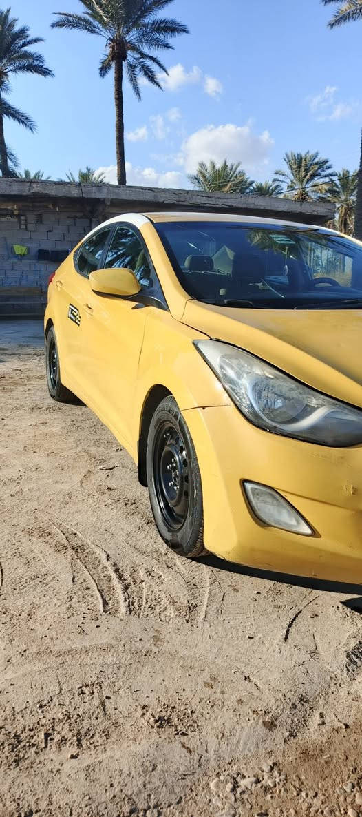 السلام عليكم للبيع النترا 2012وارد أمريكي قطعة وحدة فقط  بنيد بدون دواخل ليبل واحد رقم بغداد الماني بسمي مصفرة هيئة وغرامات كير مكينة 1800 تبريد ثلج مكفولات مكاني بغداد المحمودية السعر 85وبيهة مجال 
***********
