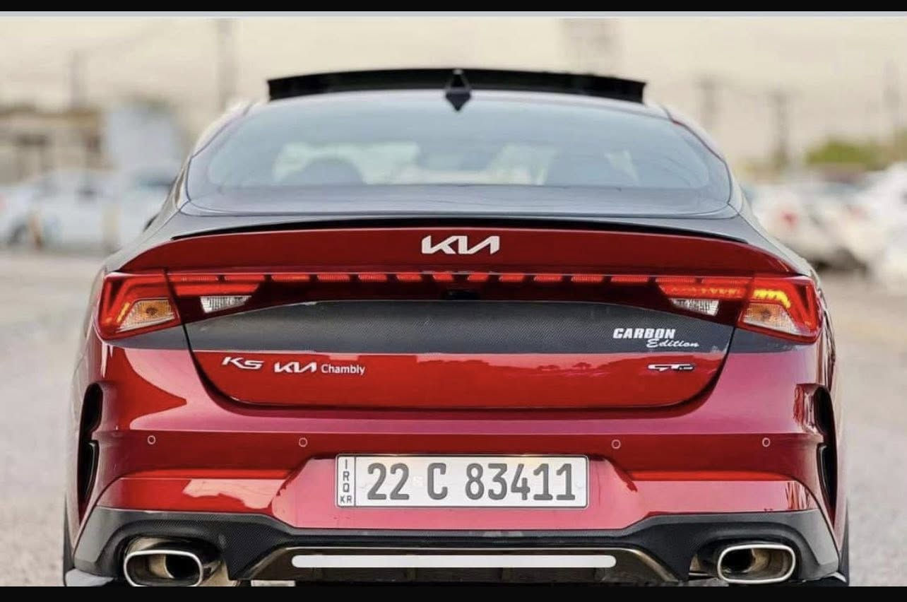كي فايف 2022 فول واحد عل واحد جيتي  لاين بيه قطعه وحده بدون دواخل ولا شواصي ولا لغد ولا ايرباك سياره حادث كلش بصيط سعر 165 وبها مجال حك جيه رقم تلفون ***********
