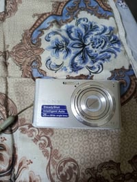 سوني W610 • كوداك • ذاكرة 64