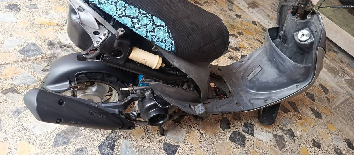 نكره سلف /55 /=كابريتر اصليه مقفوله /قفل ستيرن 
وجنطه  كفراتها وياهه موجوده 
سعرهه 375 وبيه مجال دراجه نضيفه


**إذا كنت صاحب هذا الإعلان وتريد حذفه لأي سبب، رجاءا أرسل رسالة إلى الدعم الفني**