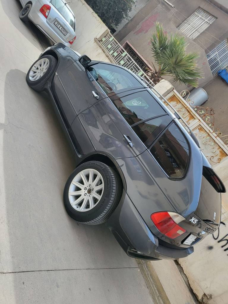 بي ام دبليو X5 موديل 2000 محدث 2006 كير اوتوماتيك لايتات زينون داينمك شاشة ايباد كشنات جلد احمر كشنات تدفئة و كهربائي محرك جديد مشدود حجم 3.0 كير جديد سنوية مشروع وطني لحد 29 راعيها بكركوك
بداية السقف قرب الزجاج بيها معجون  للبيع السعر 70 او مراوس حسب القناعة تكسي او خصوصي العنوان كركوك . كركوك, العراق


**إذا كنت صاحب هذا الإعلان وتريد حذفه لأي سبب، رجاءا أرسل رسالة إلى الدعم الفني**