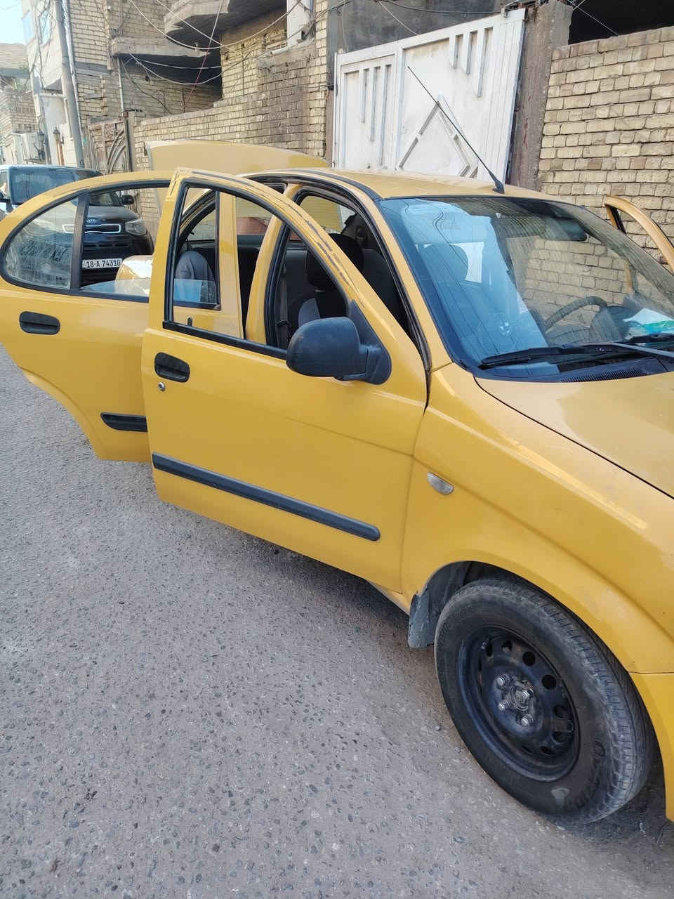 سلام عليكم طيبه 2016 للبيع اني مطلعه من المعرض اول مالك اله اني السياوه بيه جاملغ خلفي بارد معدله وبيه خشم جاملغ امامي ايمن مقدار اصبعين وبنيد مبدل كير محرك مكفول بيه سويج عدد ٢ سنتر لوك بسمي تحويل مباشر السعر ٤٠ مكاني كربلاء
 ***********
***********
