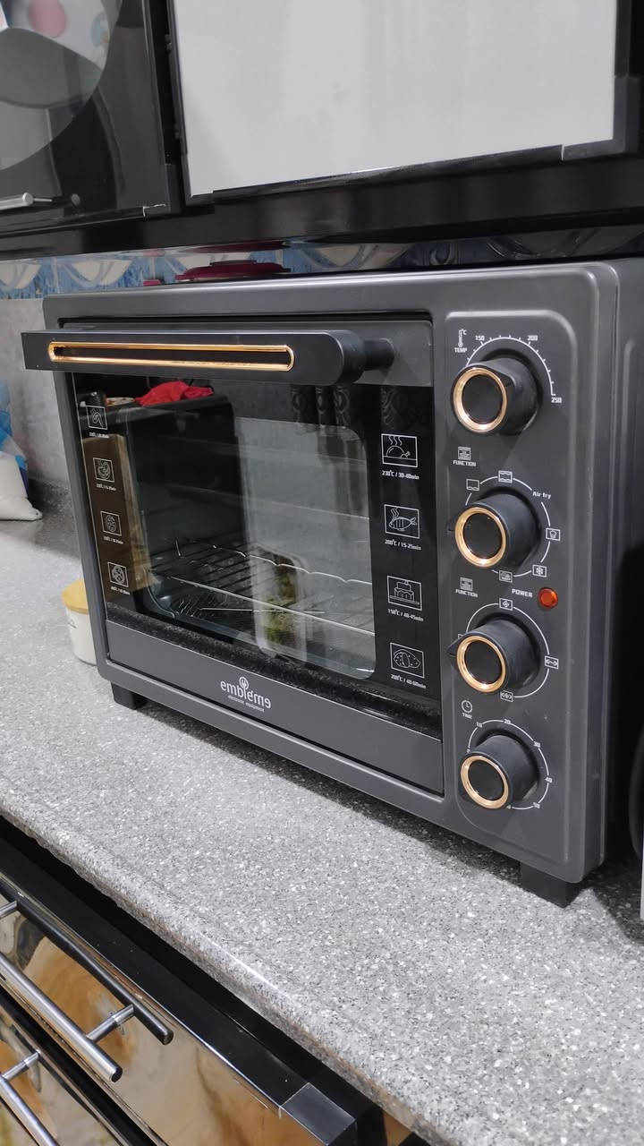 فرن من ماركه امبليوم ما مستخدم ابد ..وفرن ثاني نوع هيتاشي استخدام قليل جدا ..حجم 58 سعر الواحد ب 100


**إذا كنت صاحب هذا الإعلان وتريد حذفه لأي سبب، رجاءا أرسل رسالة إلى الدعم الفني**