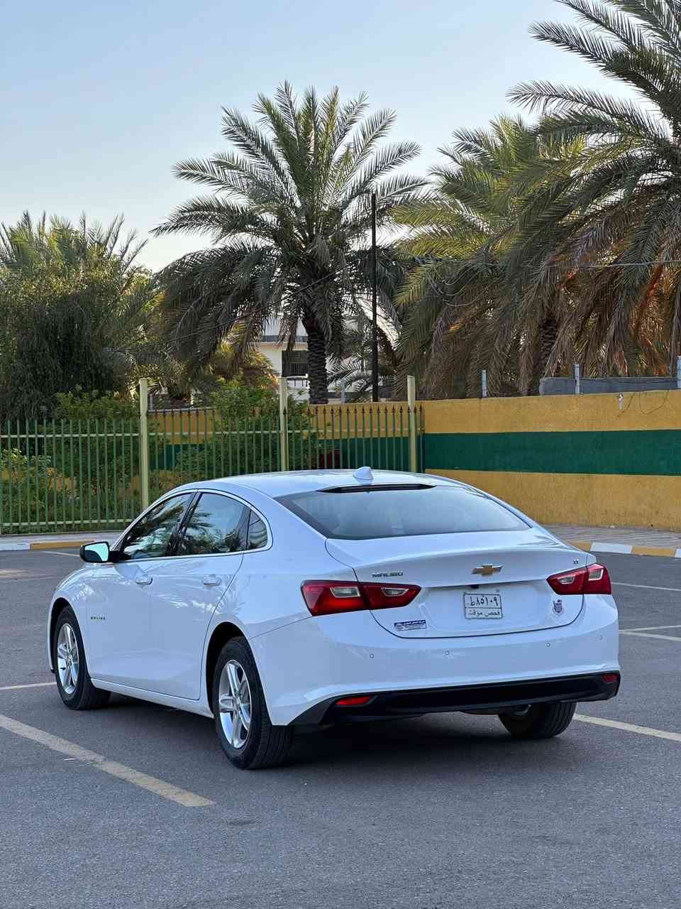السلام عليكم
سياره ماليبو للبيع موديل 2024 

مواصفات سياره فول عده الفتحه فئه LT 

سياره بدون رقم دخول باسمي تترقم جميع محافظات 

حادث سياره بنيد وجاملغ تبديل صطحي  بدون اي دواخل راديتر نفسه تبريد شركه مامفتوح 

كفاله عامه من ميكانيك والكهربائيات 

سعر سياره 135 $ 

للاستفسار الاتصال ***********

