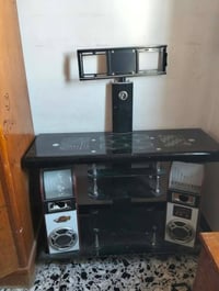 بيع مستعجل • ميز ٤٠ • نضيفات